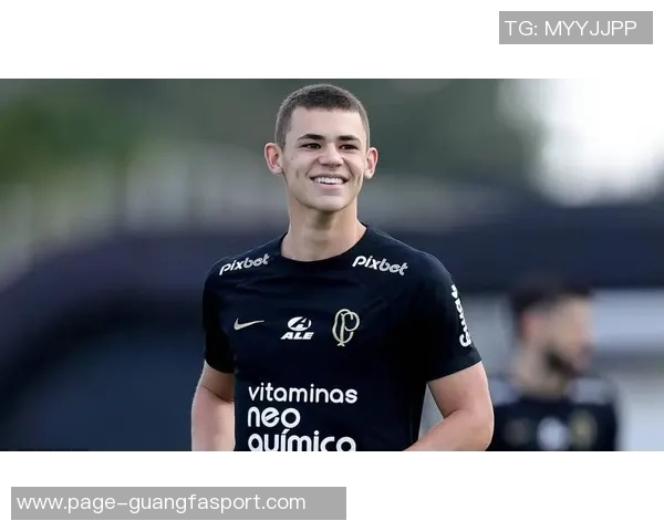 皇马巴萨争抢19岁中场斯米特要价高达6000万欧元 皇马巴萨争抢19岁中场斯米特要价高达6000万欧元